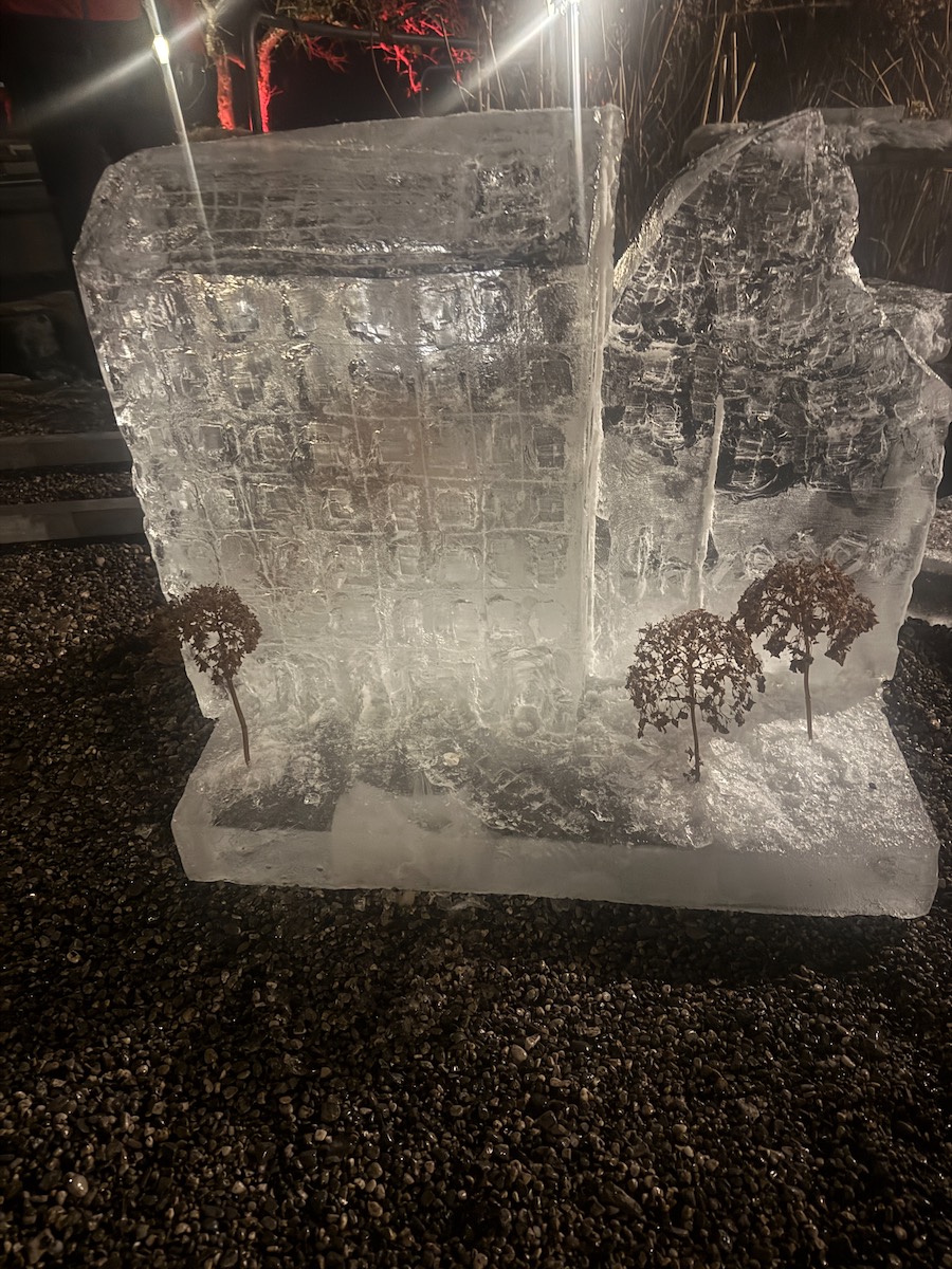 Eissinitzen das Team Event in München